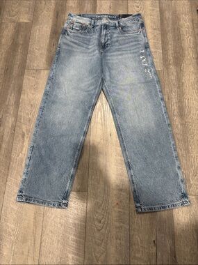 American Eagle Outfitters Men’s Light Wash Relaxed Jeans